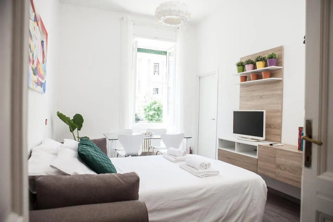 Domina Trastevere Apartment 2 - Roma